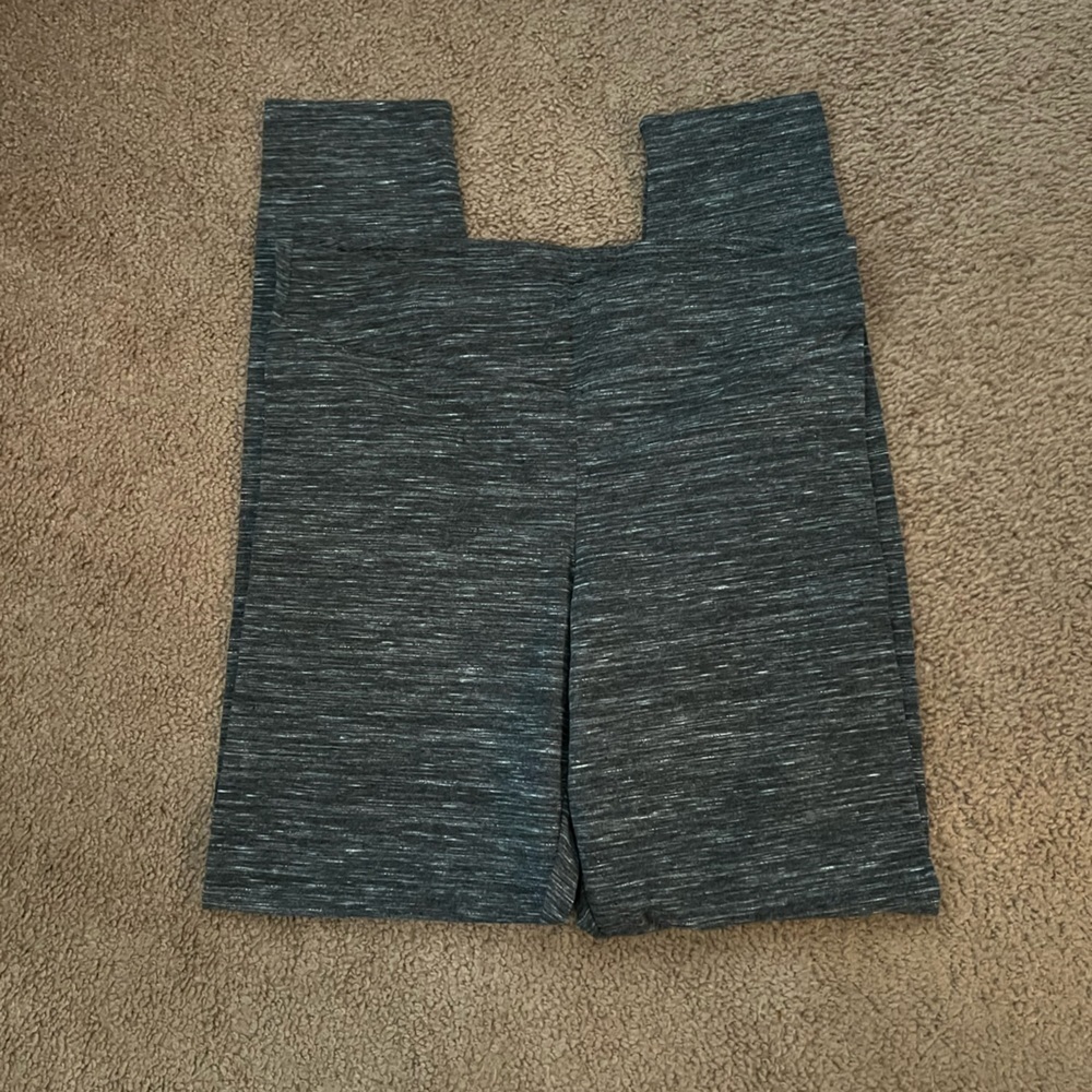 Time and Tru- Leggings​​​​​​​​ - Picture 2 of 3